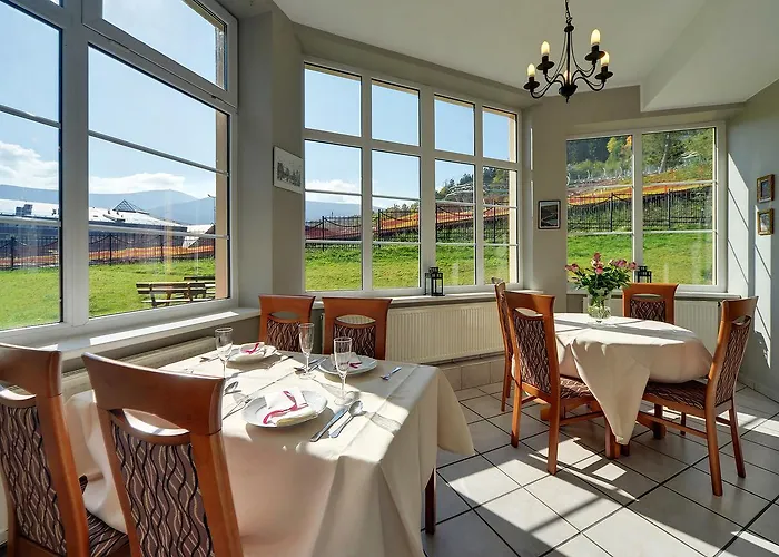 Hotel Belweder - Przy Golebiewski 2*