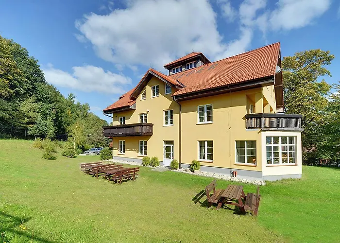 Hotel Belweder - Przy Golebiewski 2*